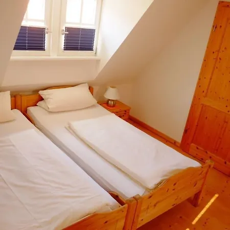 Apartman 2 *